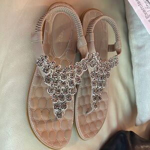 Women's Summer Harence Tan Bling Flip Flops Beach Sandal size 9